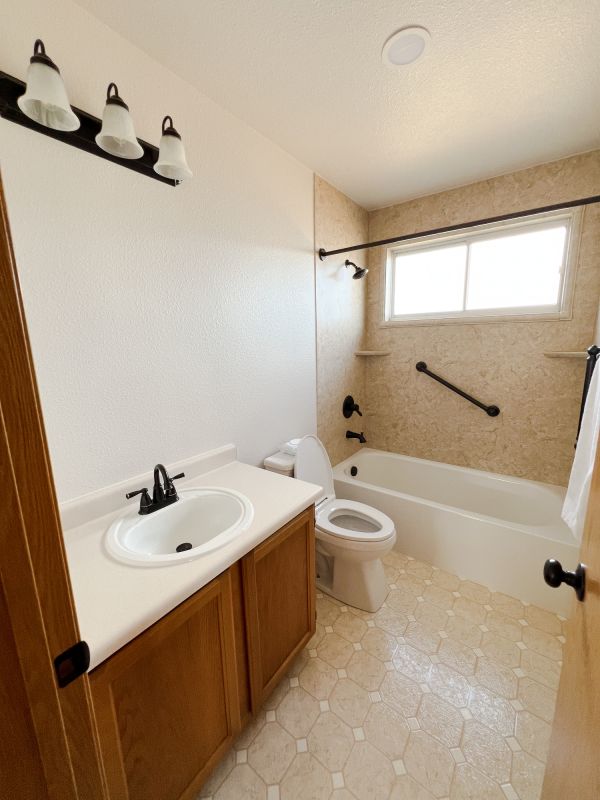 Top Bathroom Remodeling Companies in Mooresville, IN